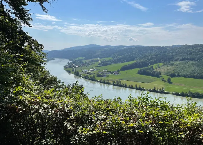 Wildbert Mit Blick Auf Donau, Nur Feriengaeste Willkommen, Keine Arbeiterunterkunft! Lägenhet